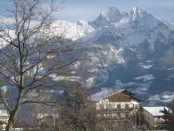 Hirondelle Hotel Aosta Exterior photo
